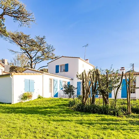 Holiday home 25 Ambiance Cosy Jardin Arbore
